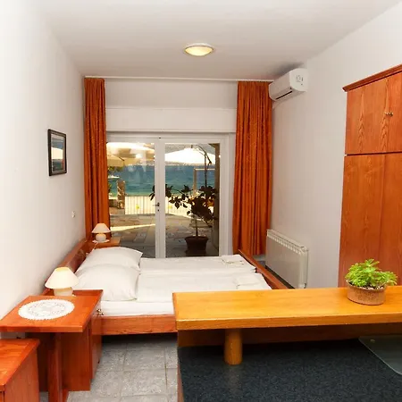 Studio 1139b Slatine